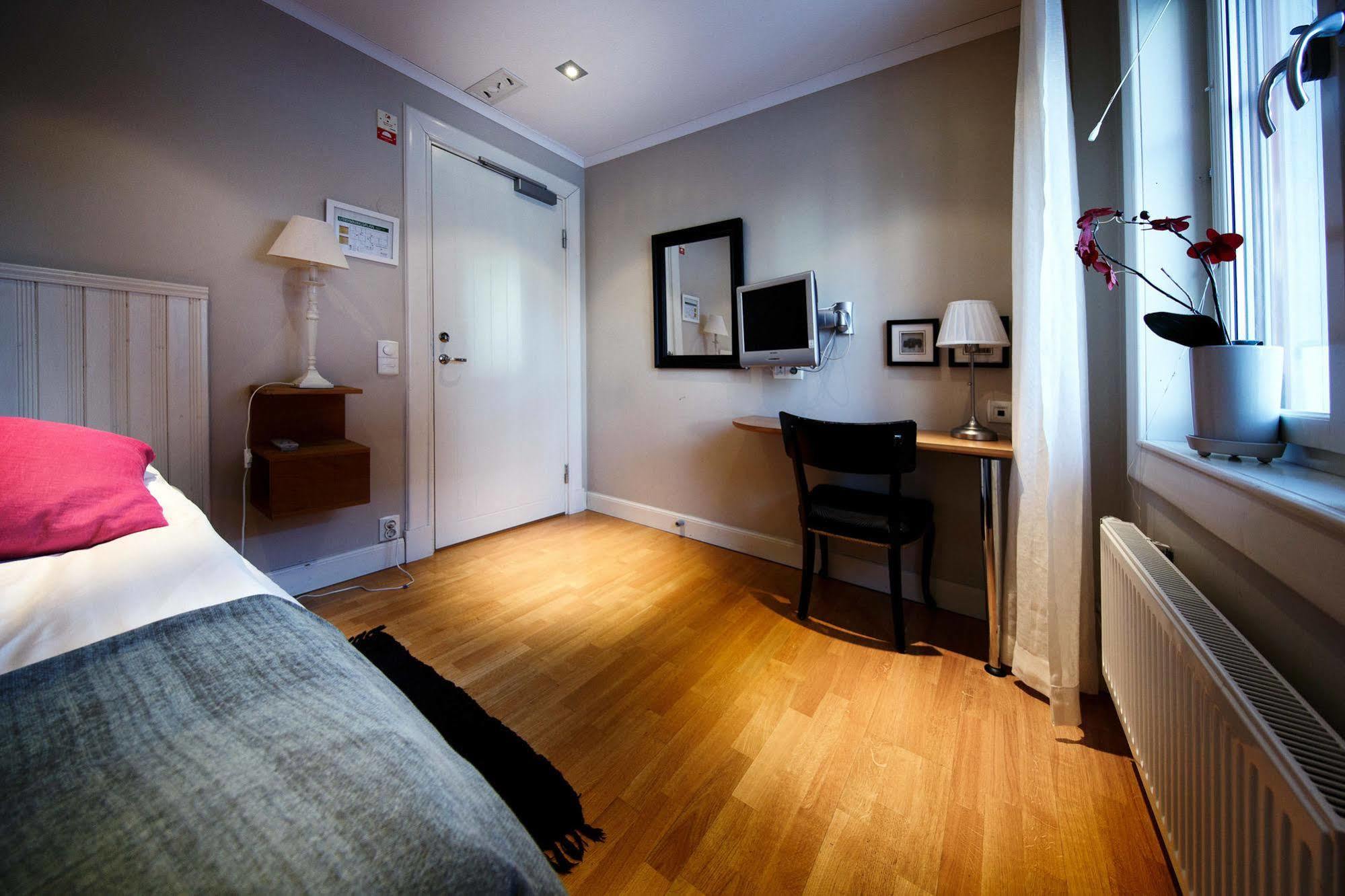 Hotell Pilen Umea Exterior photo