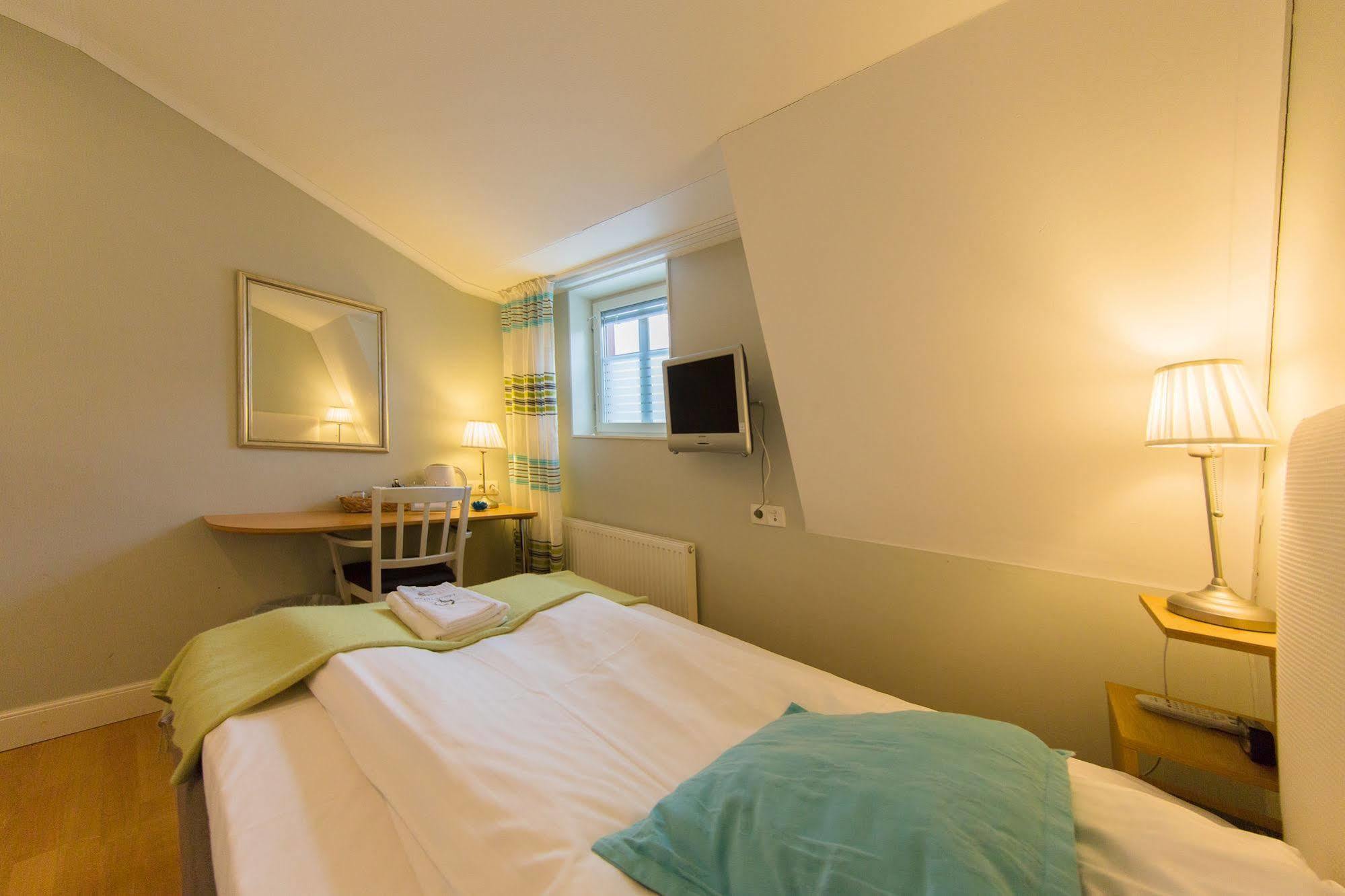 Hotell Pilen Umea Exterior photo